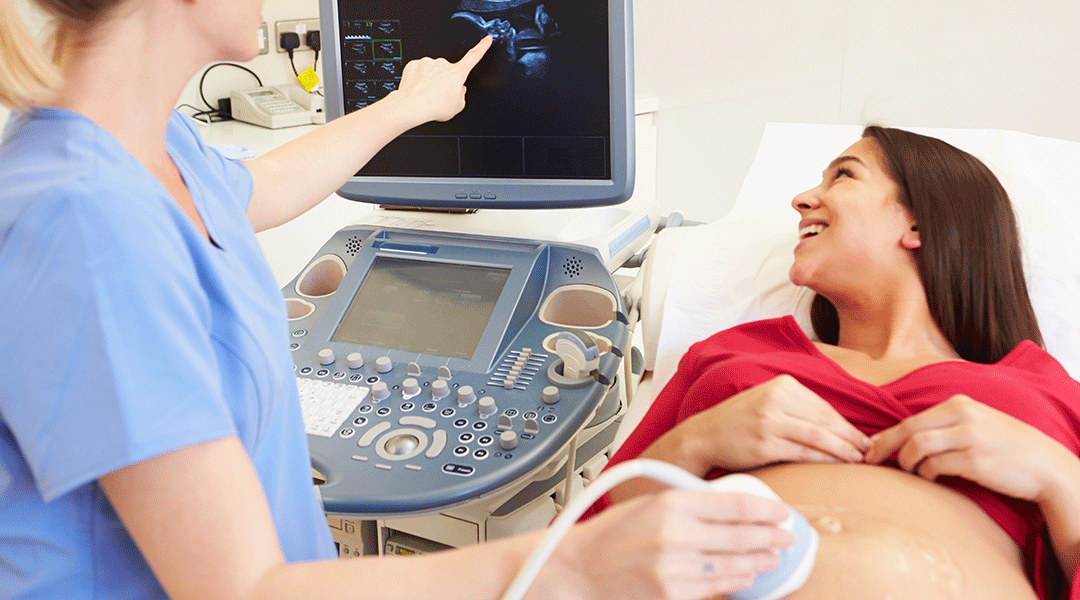 Com quantas semanas é possível escutar o coração do bebê no ultrassom?